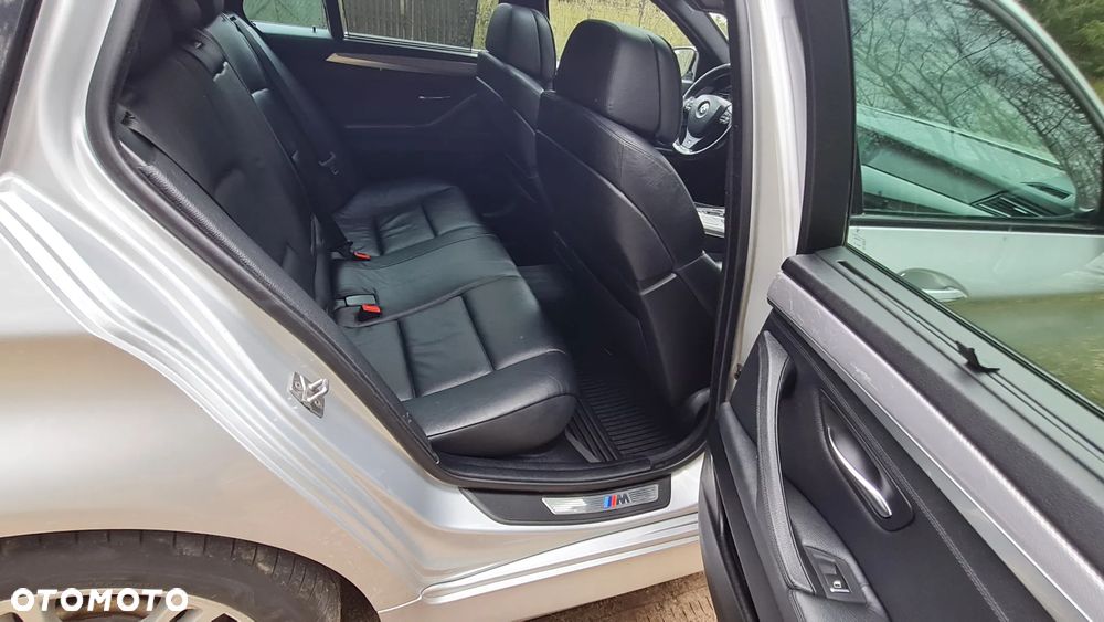 BMW Seria 5 535d Touring - 11