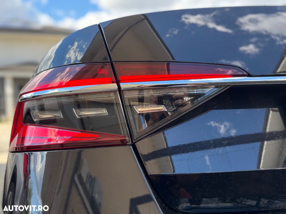 Skoda Superb 2.0 TDI DSG Ambition - 29
