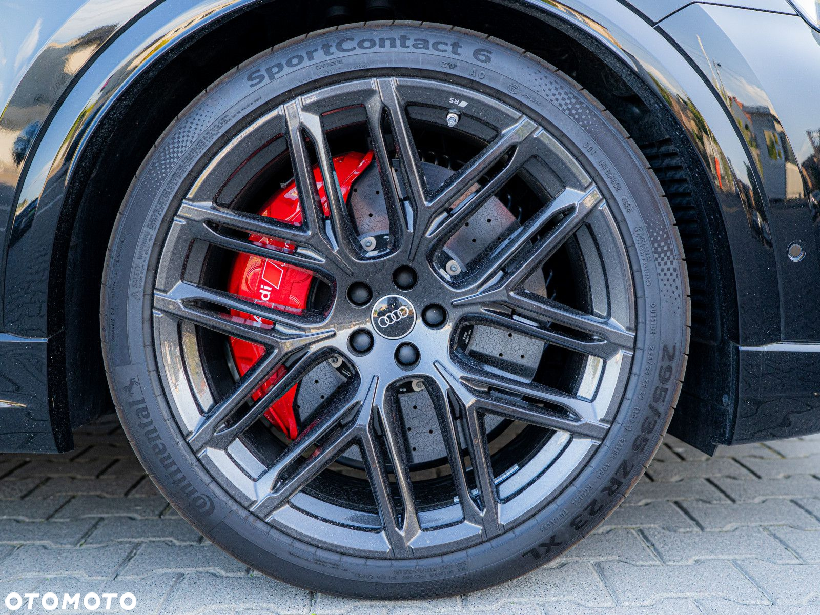 Audi RS Q8 - 9
