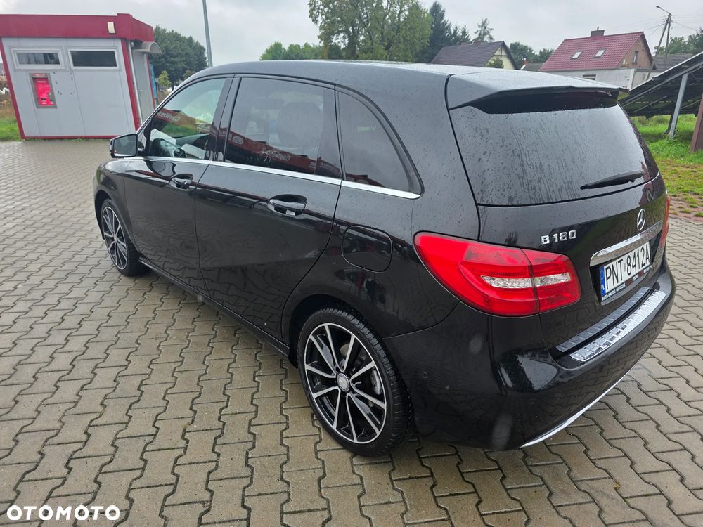 Mercedes-Benz Klasa B 180 CDI (BlueEFFICIENCY) 7G-DCT - 6