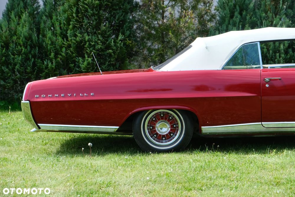 Pontiac Bonneville - 32