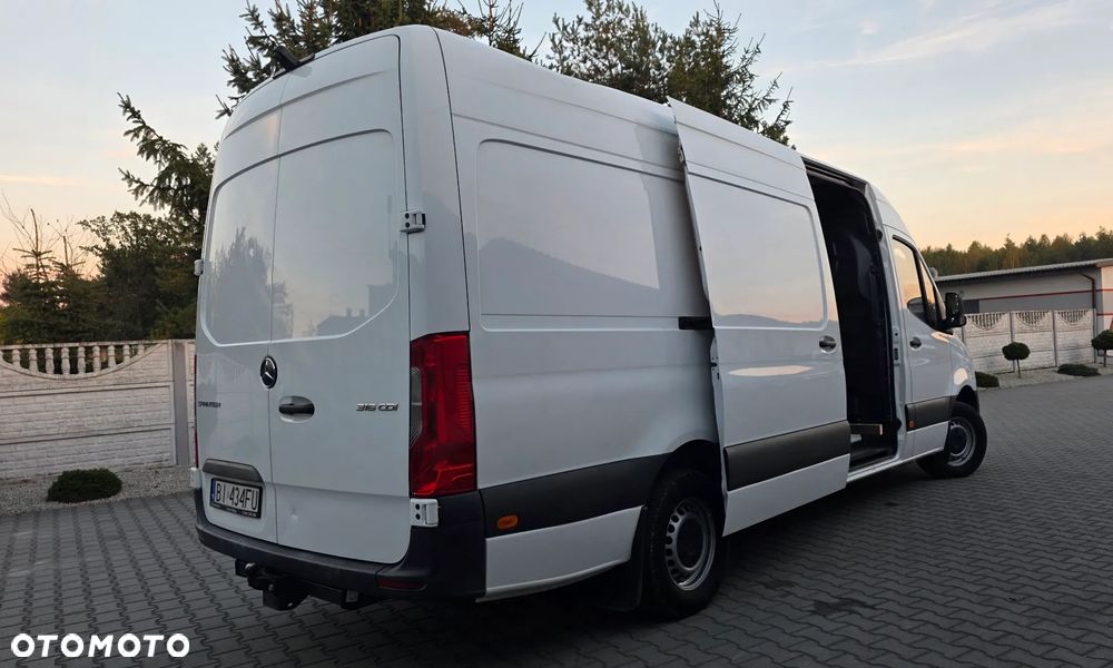 Mercedes-Benz Sprinter Max - 29