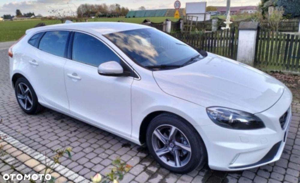 Volvo V40 D2 - 3