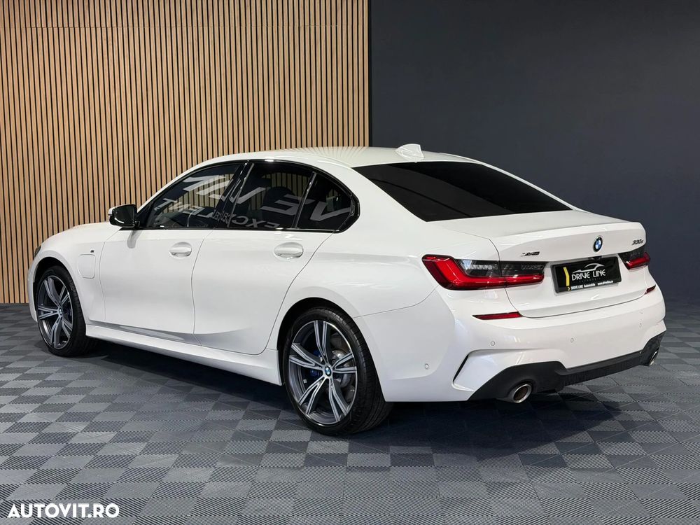 BMW Seria 3 330e xDrive AT PHEV - 7