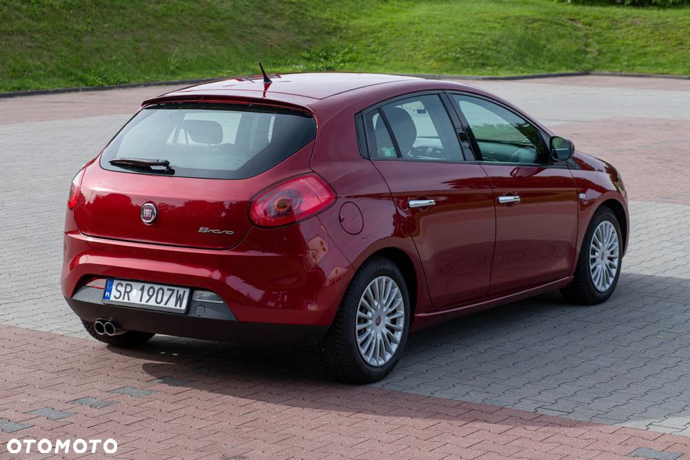 Fiat Bravo 1.4 T-JET 16V Dynamic - 3