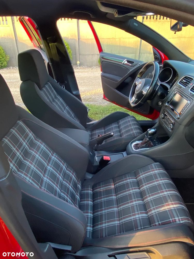 Volkswagen Golf 2.0 TSI GTI DSG - 20