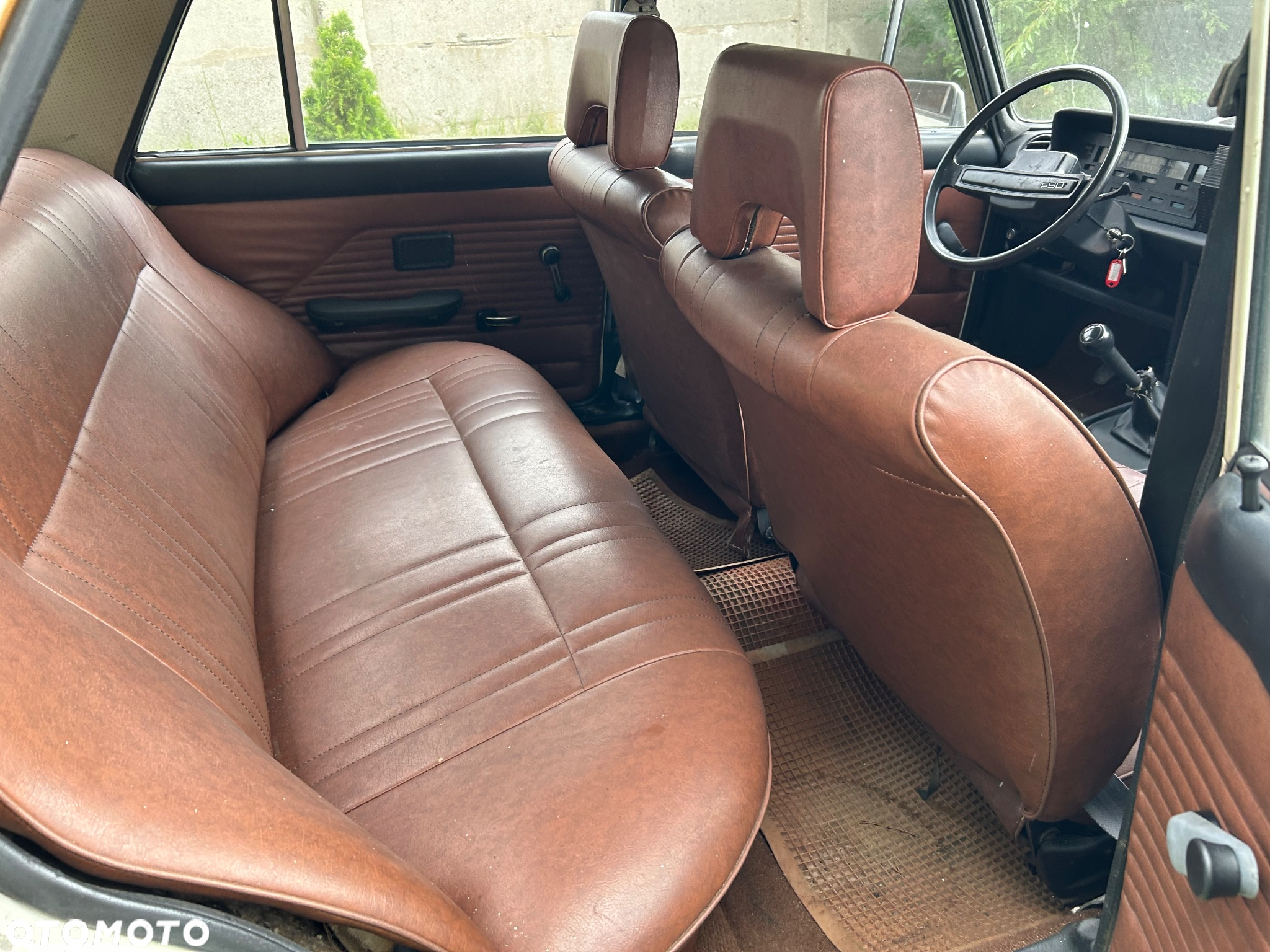 Fiat 125p - 11