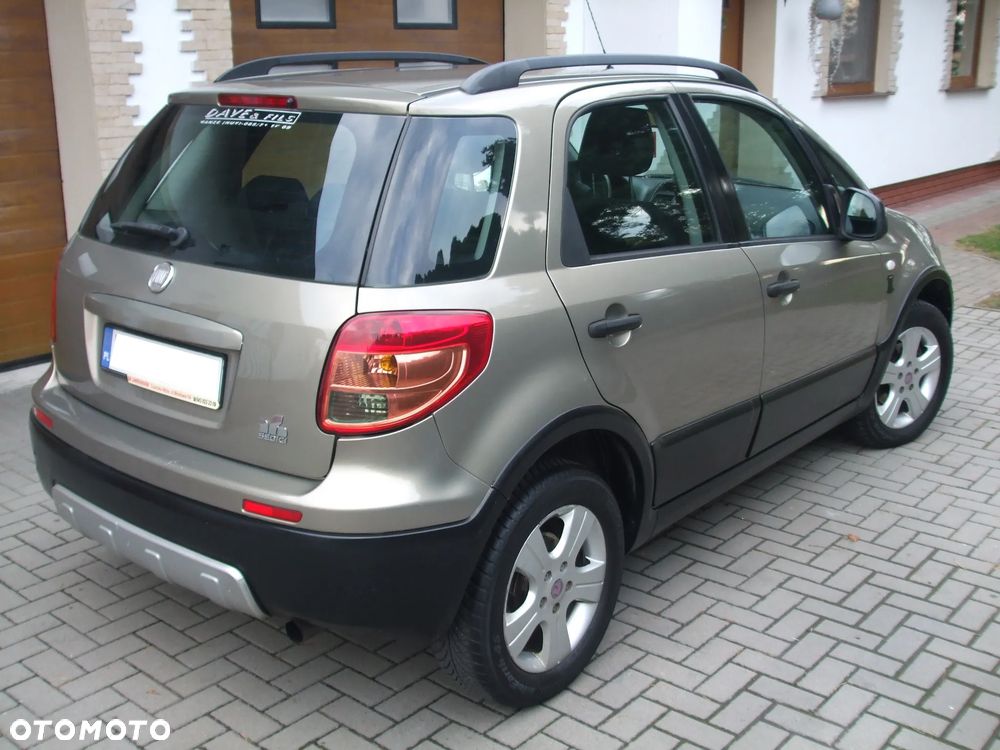 Fiat Sedici 1.9 Multijet 4x2 Dynamic Plus - 18