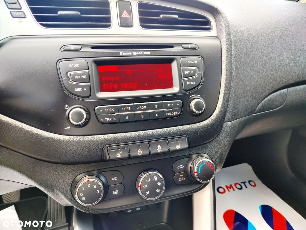 Kia Ceed 1.4 CVVT SW LX - 35