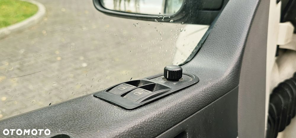Volkswagen Transporter - 21