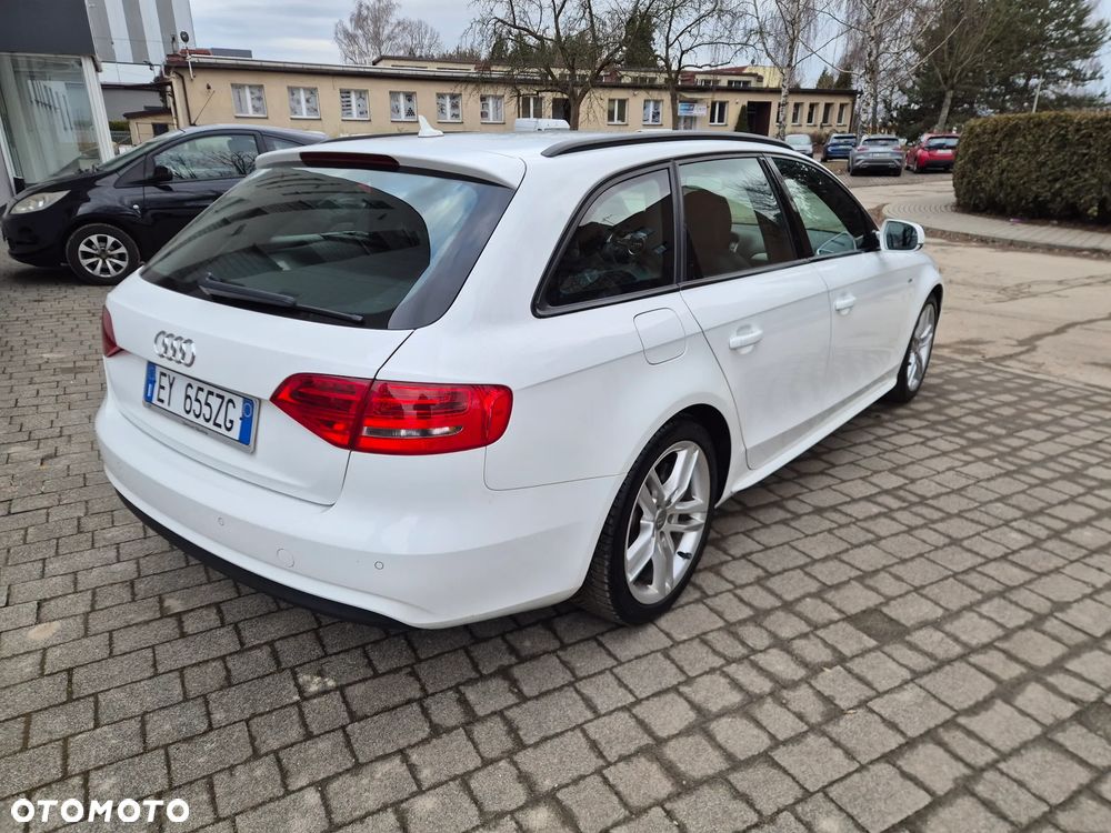 Audi A4 Avant 2.0 TDI DPF quattro S line Sportpaket - 7