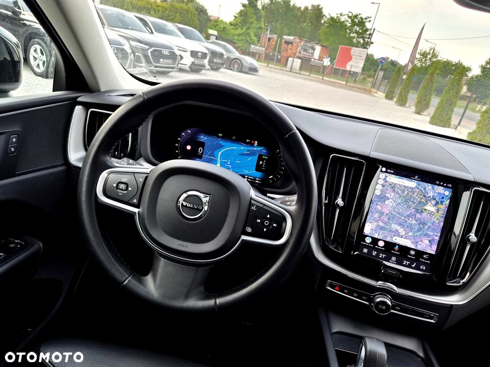 Volvo XC 60 T6 Plug-In Hybrid AWD Plus Bright - 23