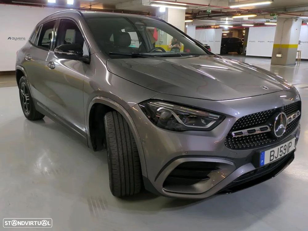 Mercedes-Benz GLA 250 e - 4
