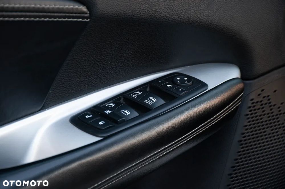 Fiat Freemont 2.0 Multijet 16V DPF Automatik Allrad Black Code - 39