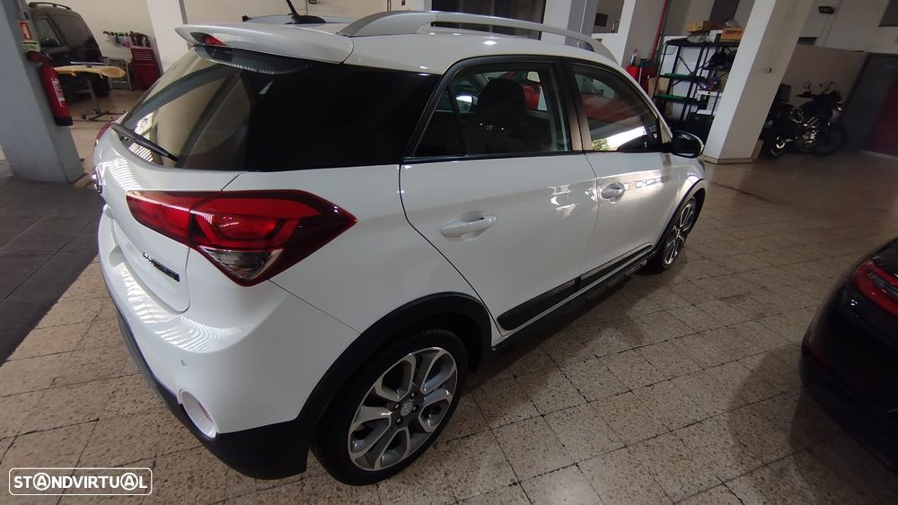 Hyundai i20 Active 1.0 T-GDi Comfort Navi - 9