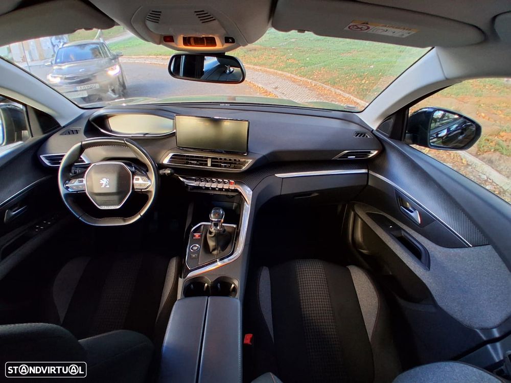 Peugeot 3008 - 15