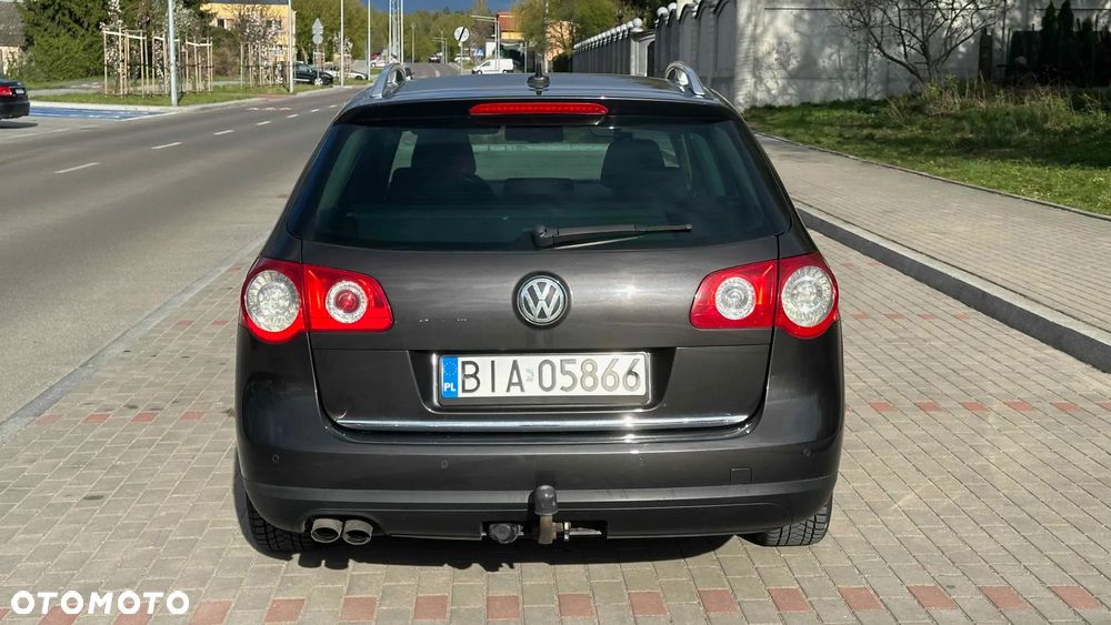 Volkswagen Passat 2.0 TDI Individual Chrom - 6