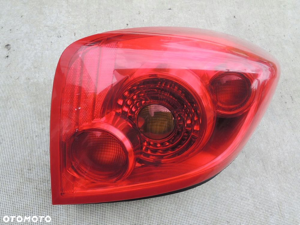 lampa lewy tyŁ (oe) – nissan primera p12 hb hatchback - 2