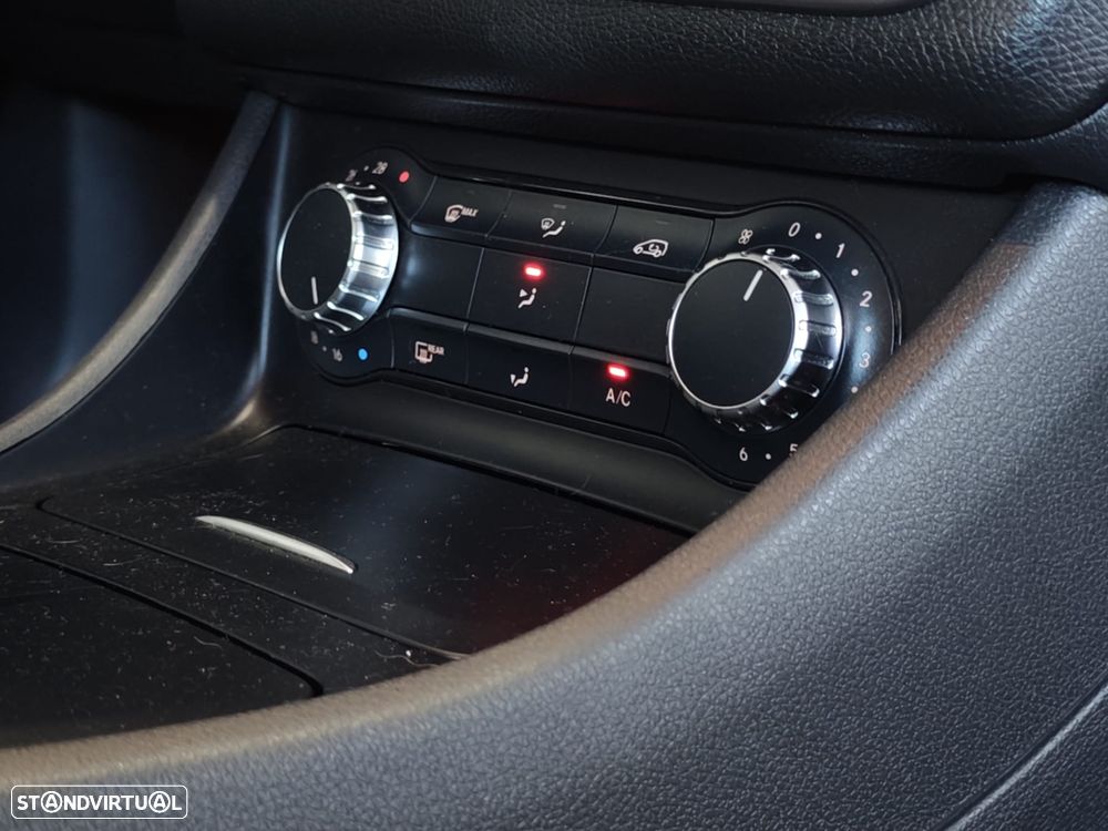 Mercedes-Benz GLA 200 (CDI) d 7G-DCT Urban - 47