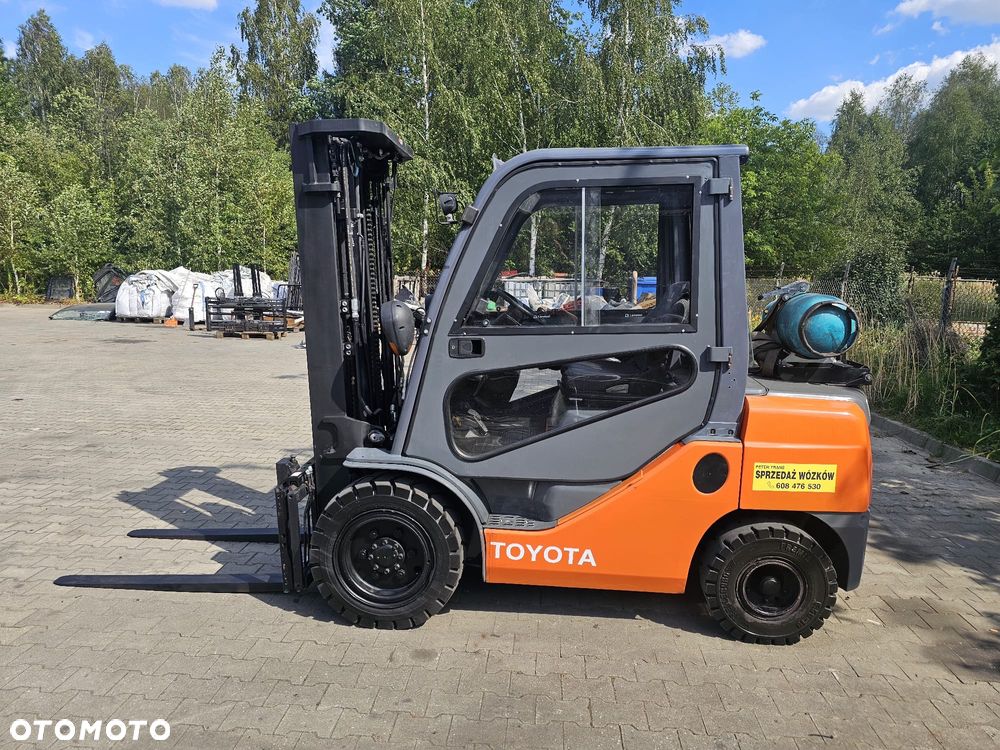 Toyota - 5