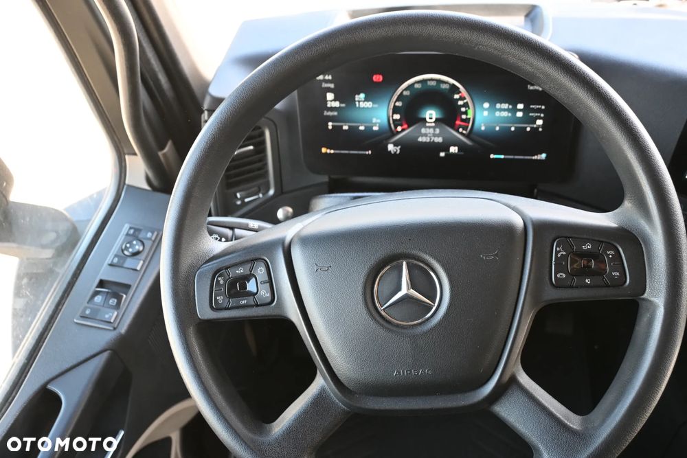 Mercedes-Benz Actros bez retardera - 13