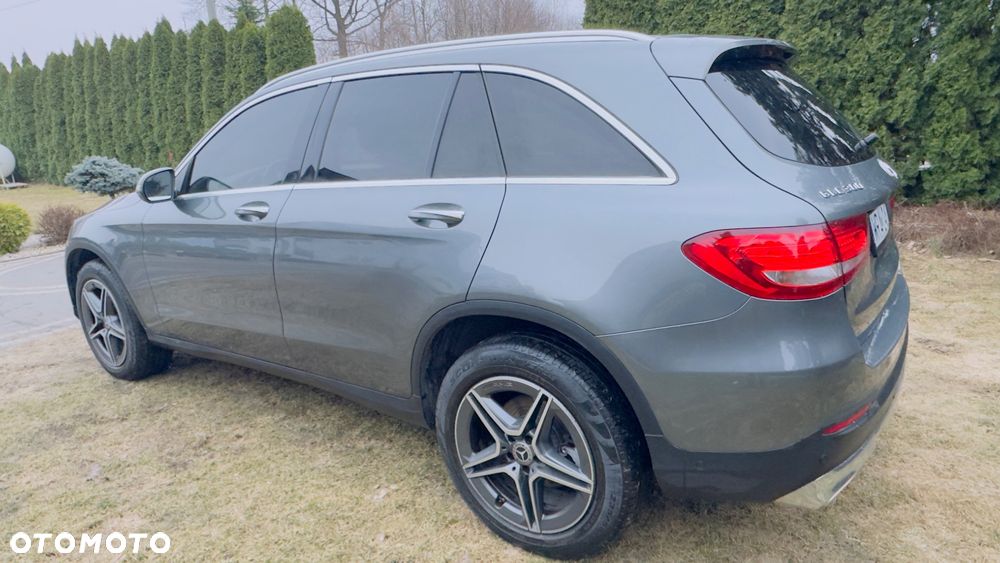Mercedes-Benz GLC - 14