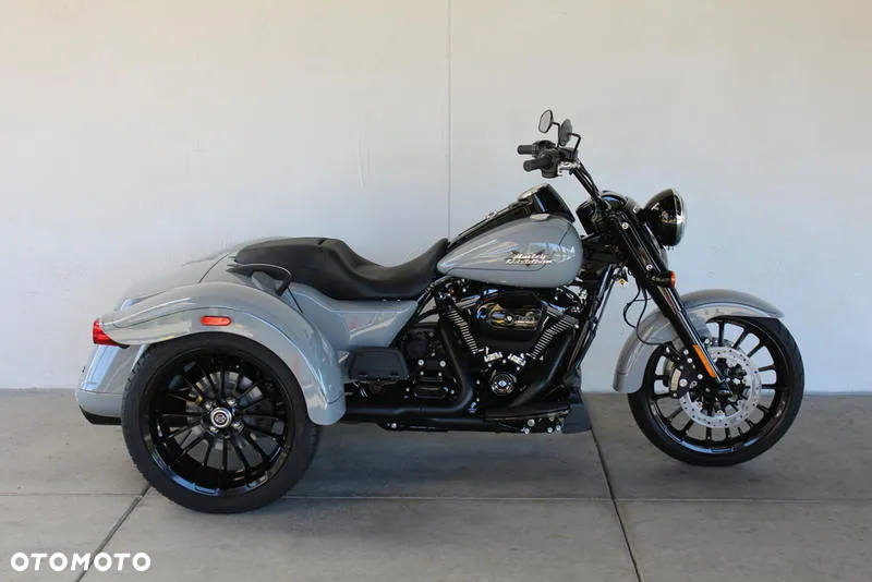 Harley-Davidson Trike Freewheeler - 5