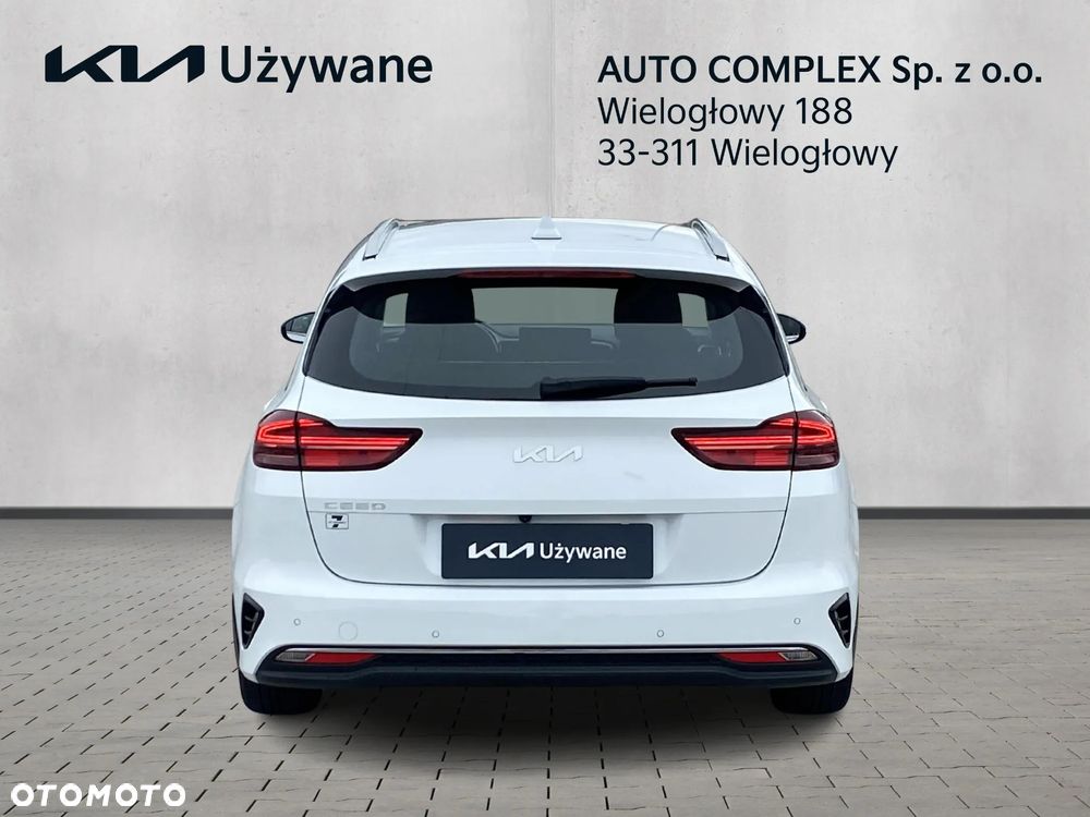 Kia Ceed 1.5 T-GDI M - 5