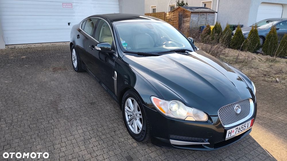 Jaguar XF 3.0 V6 Luxury - 40