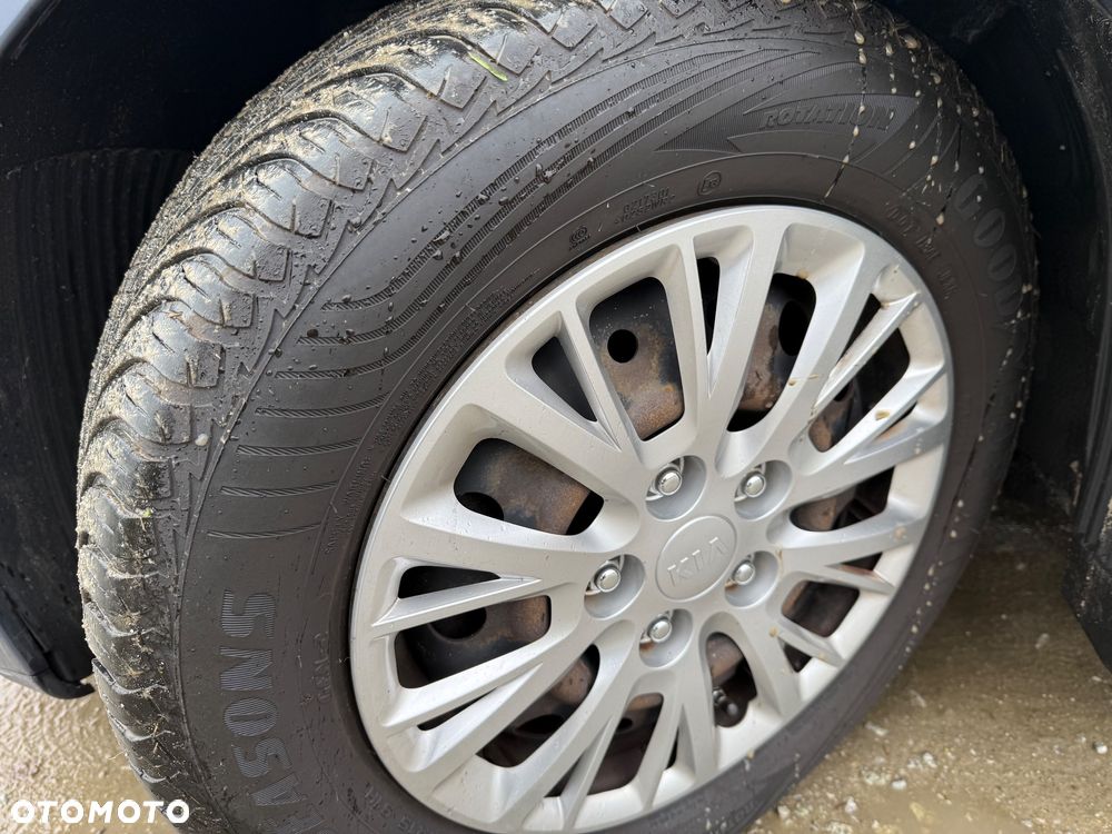 Kia Ceed 1.6 CRDi 128 Dream Team Edition - 20