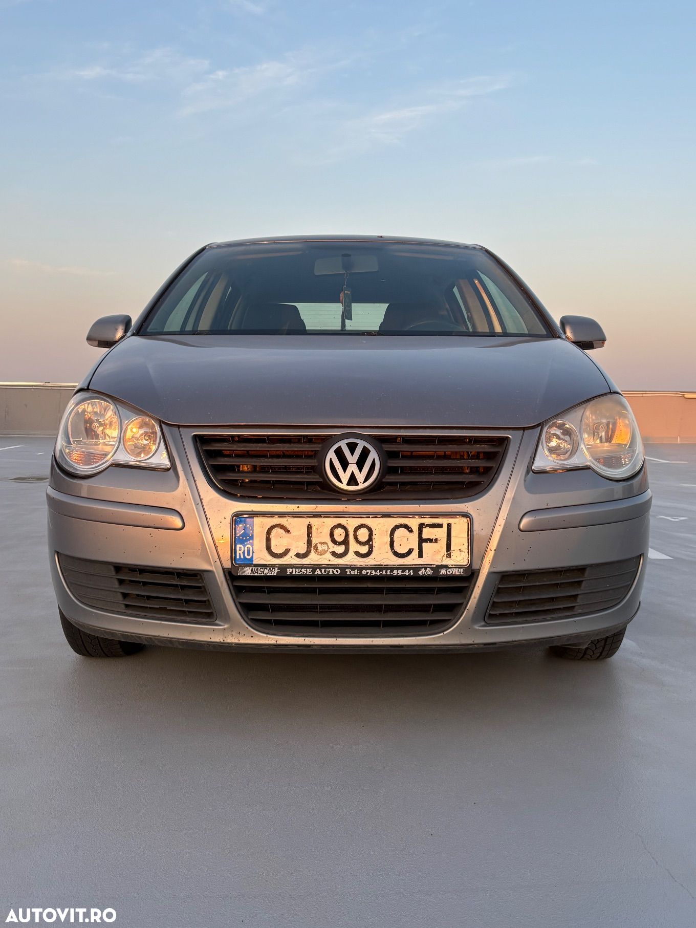 Volkswagen Polo - 1