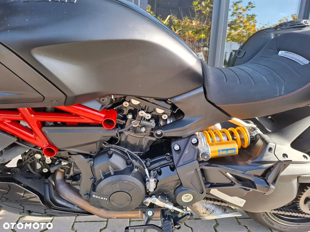 Ducati Diavel - 15