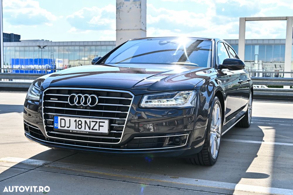 Audi A8 4.2 TDI DPF (clean diesel) quattro tiptronic Lang - 2
