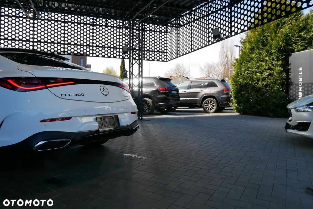 Mercedes-Benz CLE - 33