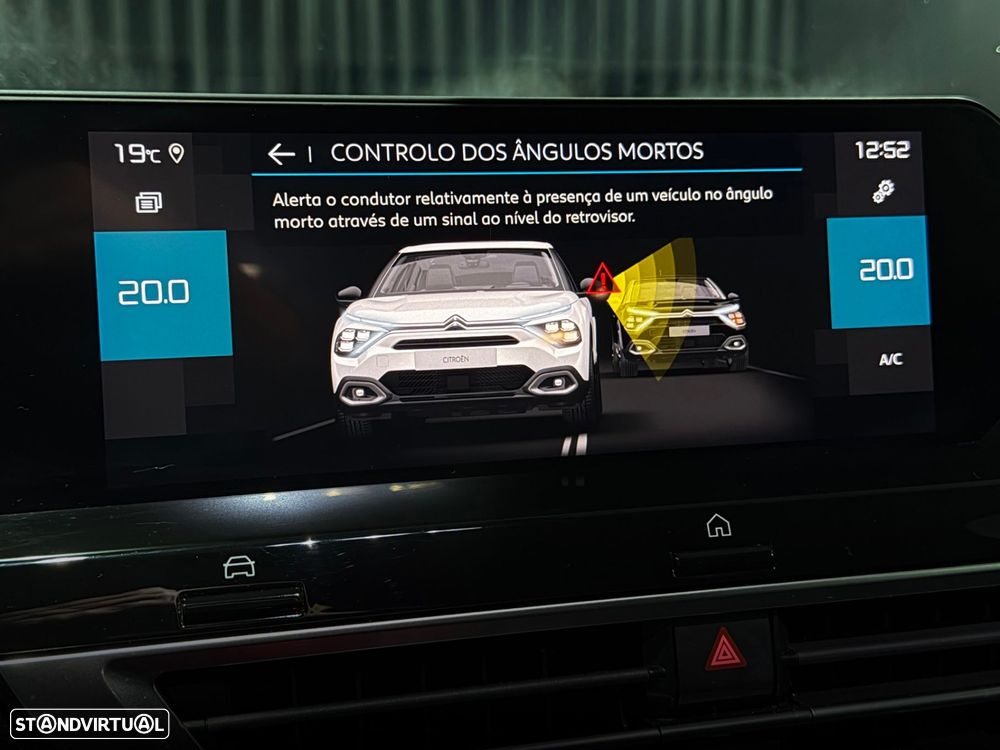 Citroën C4 PureTech 130 Stop&Start EAT8 SHINE - 26