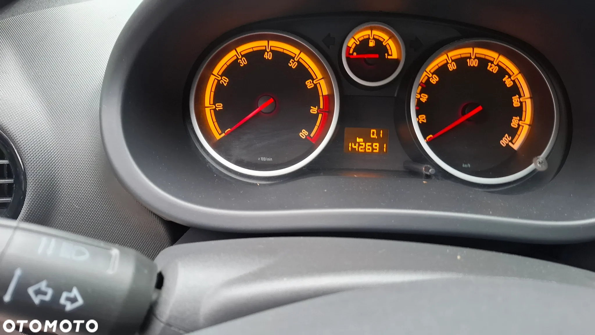 Opel Corsa 1.2 16V Easytronic - 11