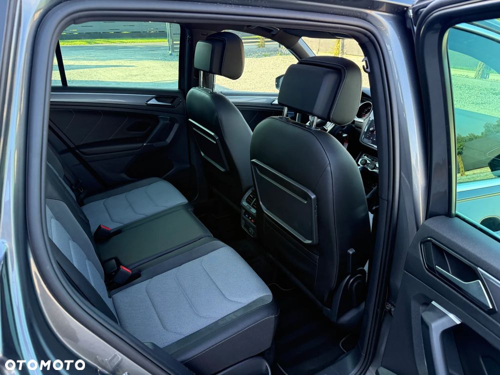Volkswagen Tiguan 2.0 TSI 4Mot R-Style DSG - 17