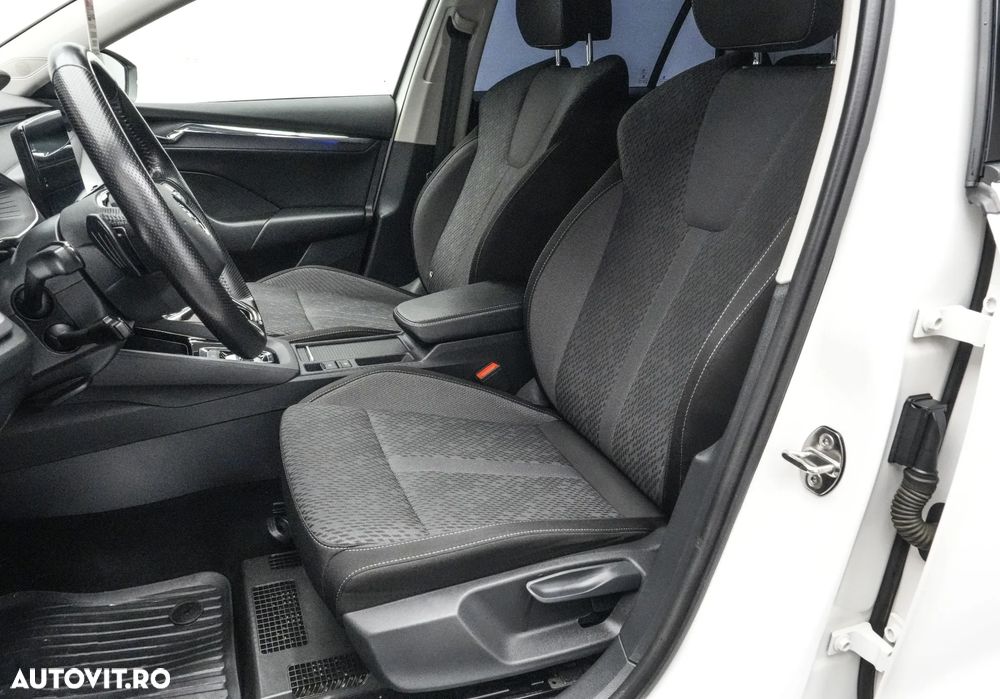 Skoda Octavia 2.0 TDI DSG 4X4 Scout - 13