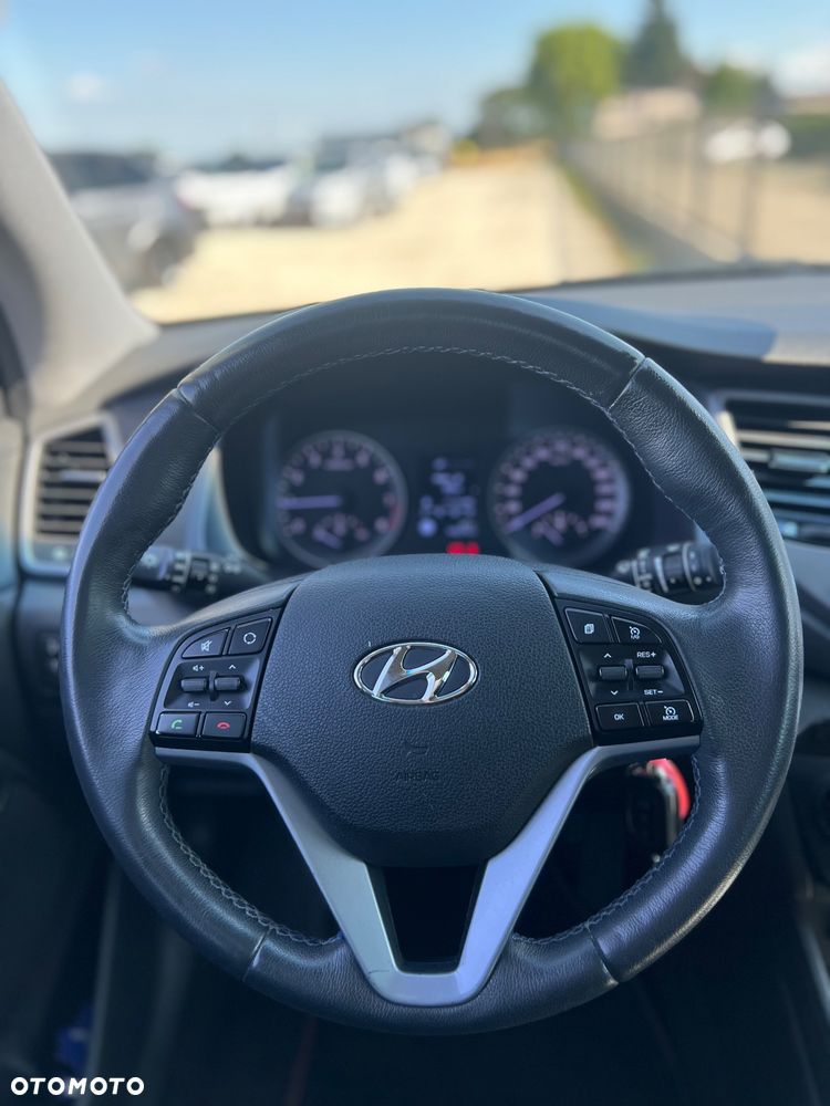 Hyundai Tucson - 11