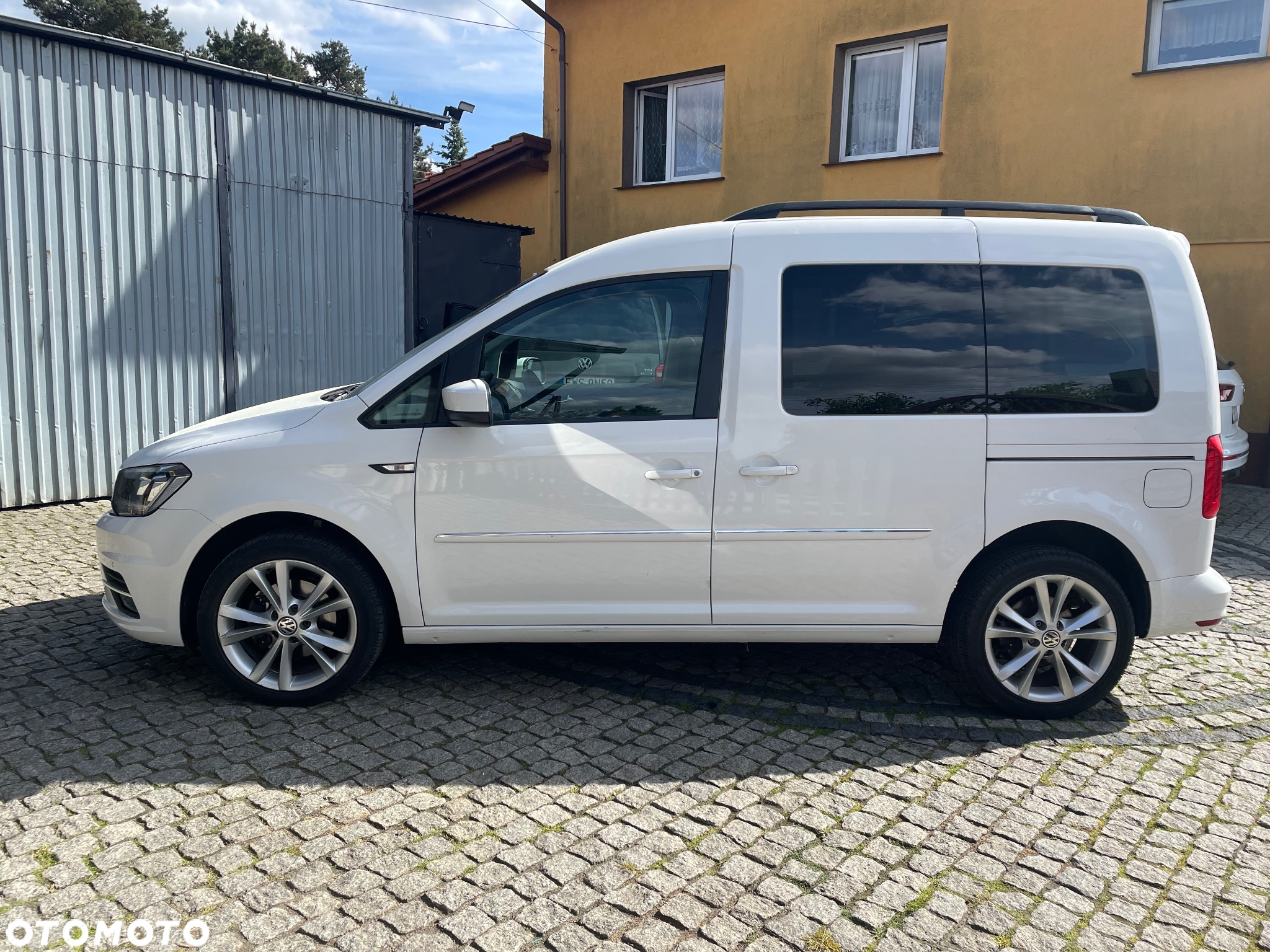 Volkswagen Caddy 2.0 TDI Highline - 8
