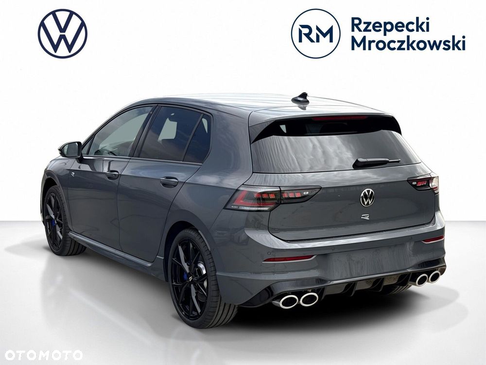 Volkswagen Golf - 3
