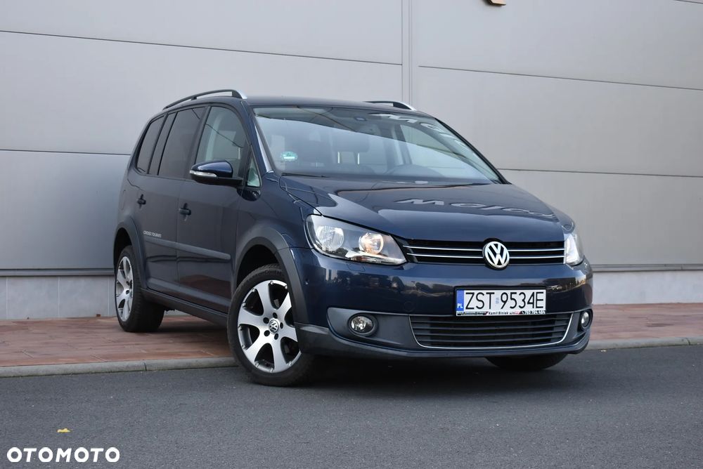 Volkswagen Touran - 30
