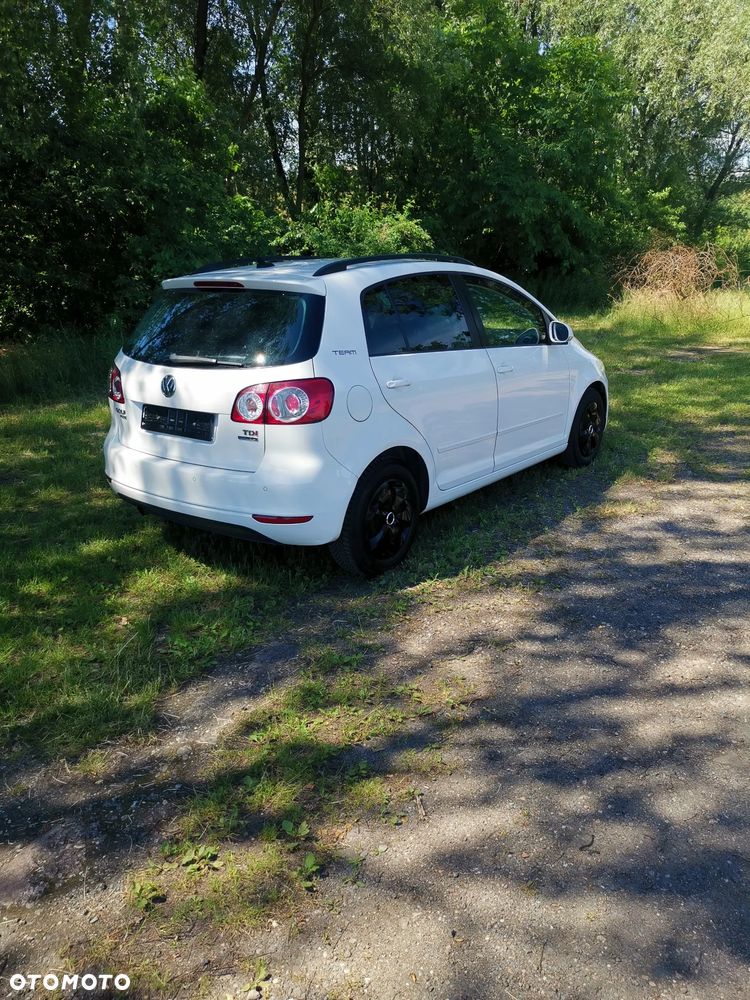 Volkswagen Golf Plus - 17