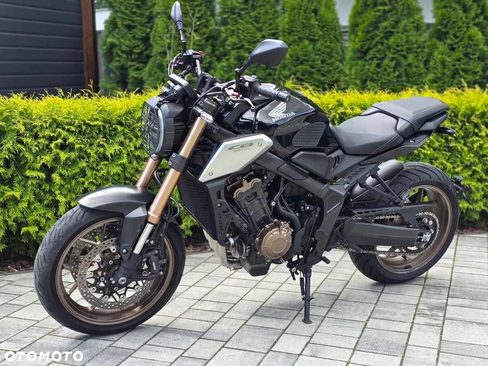 Honda CB - 15