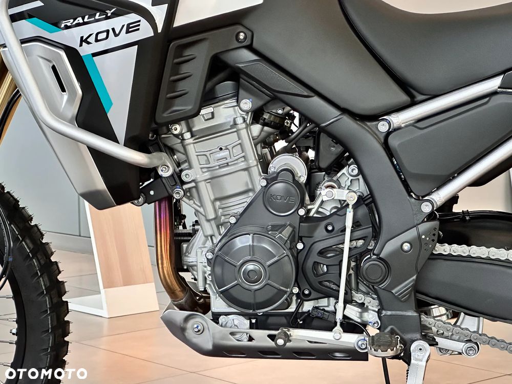 KOVE 800X Rally - 24