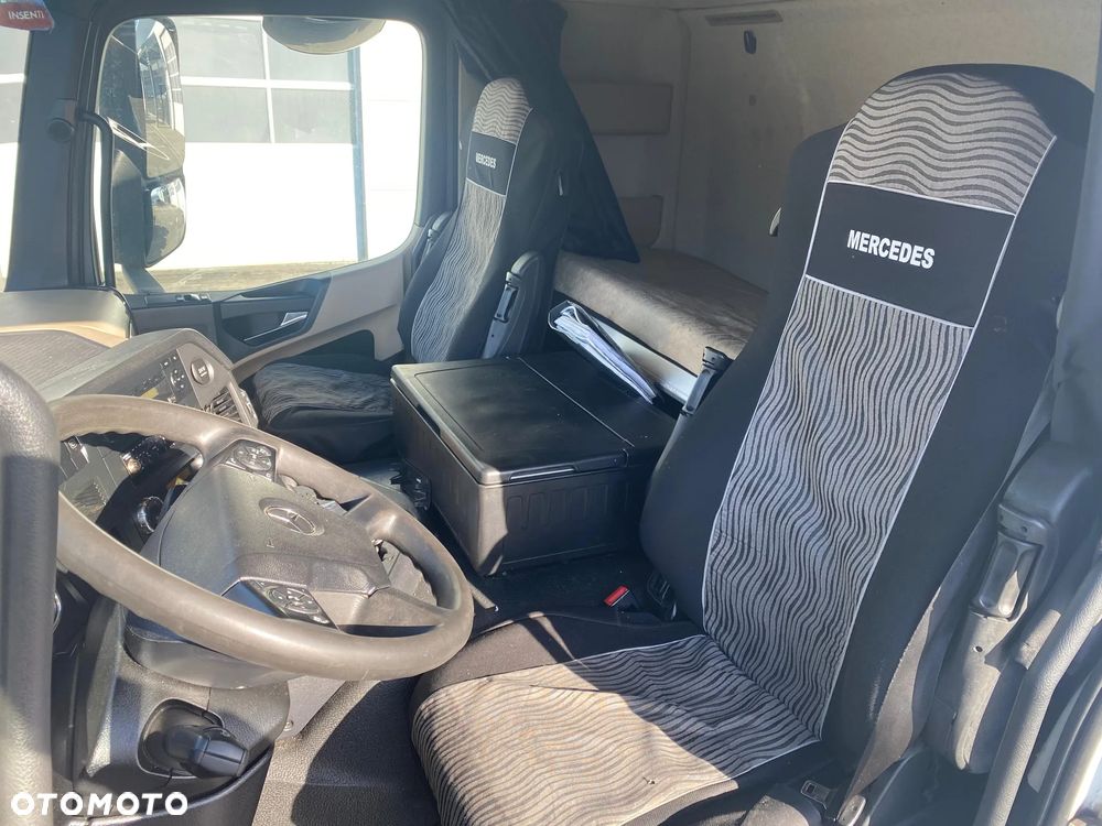 Mercedes-Benz ACTROS ML1843 - 23