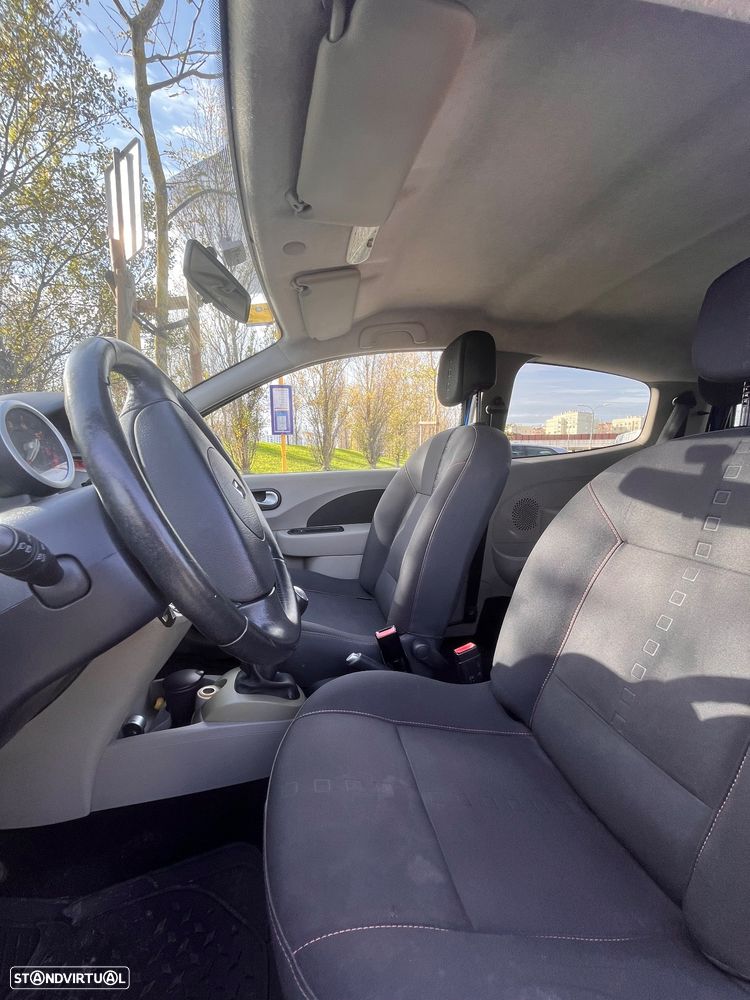 Renault Twingo 1.2 16V Dynamique S - 8