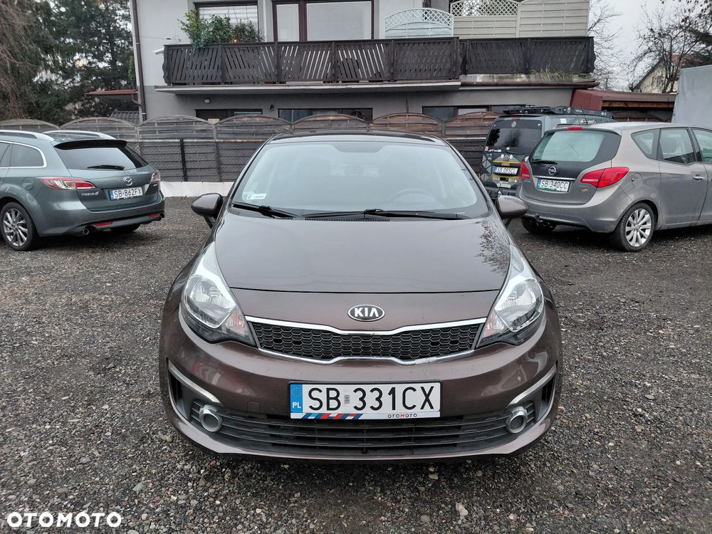 Kia Rio - 3