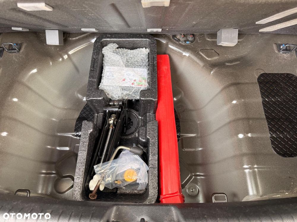 Hyundai i10 1.0 Black Line - 6