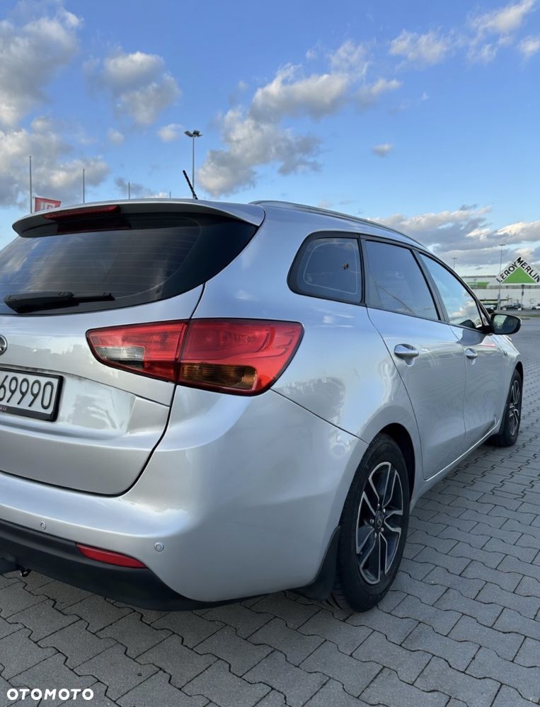 Kia Ceed 1.6 GDI S - 9